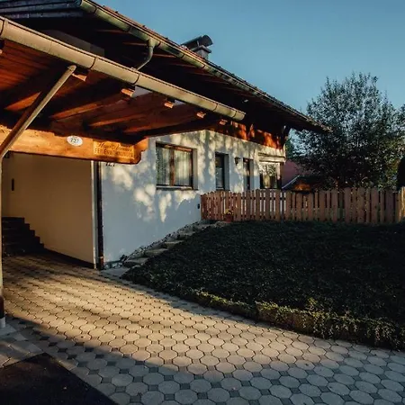 Haus Annelies 2 By Monicare سيفيلد ان تيرول